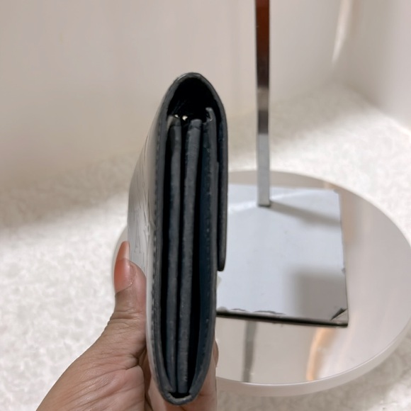 Louis Vuitton Gray Monogram Matt Vernis Wallet EUC  Free Nails, 2Rings & Chain - Picture 7 of 16